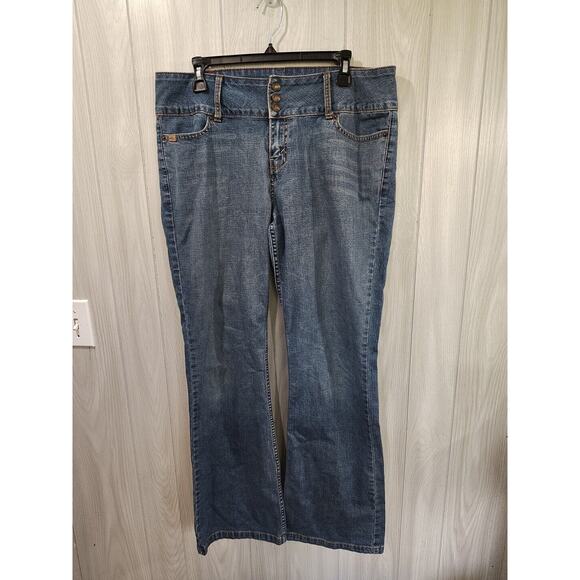 Levi Strauss Stretch 3 Button Closure Women SEXY SIGNATURE JEANS Sz 12 Y2K - Picture 1 of 10